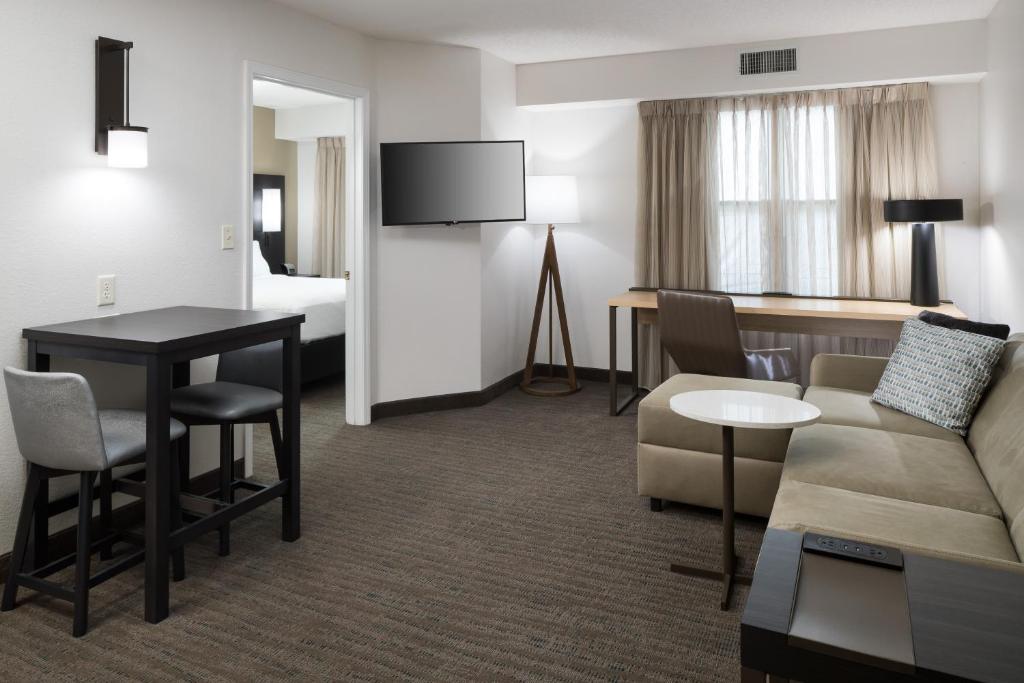 Residence Inn Boston Westford Main image 2